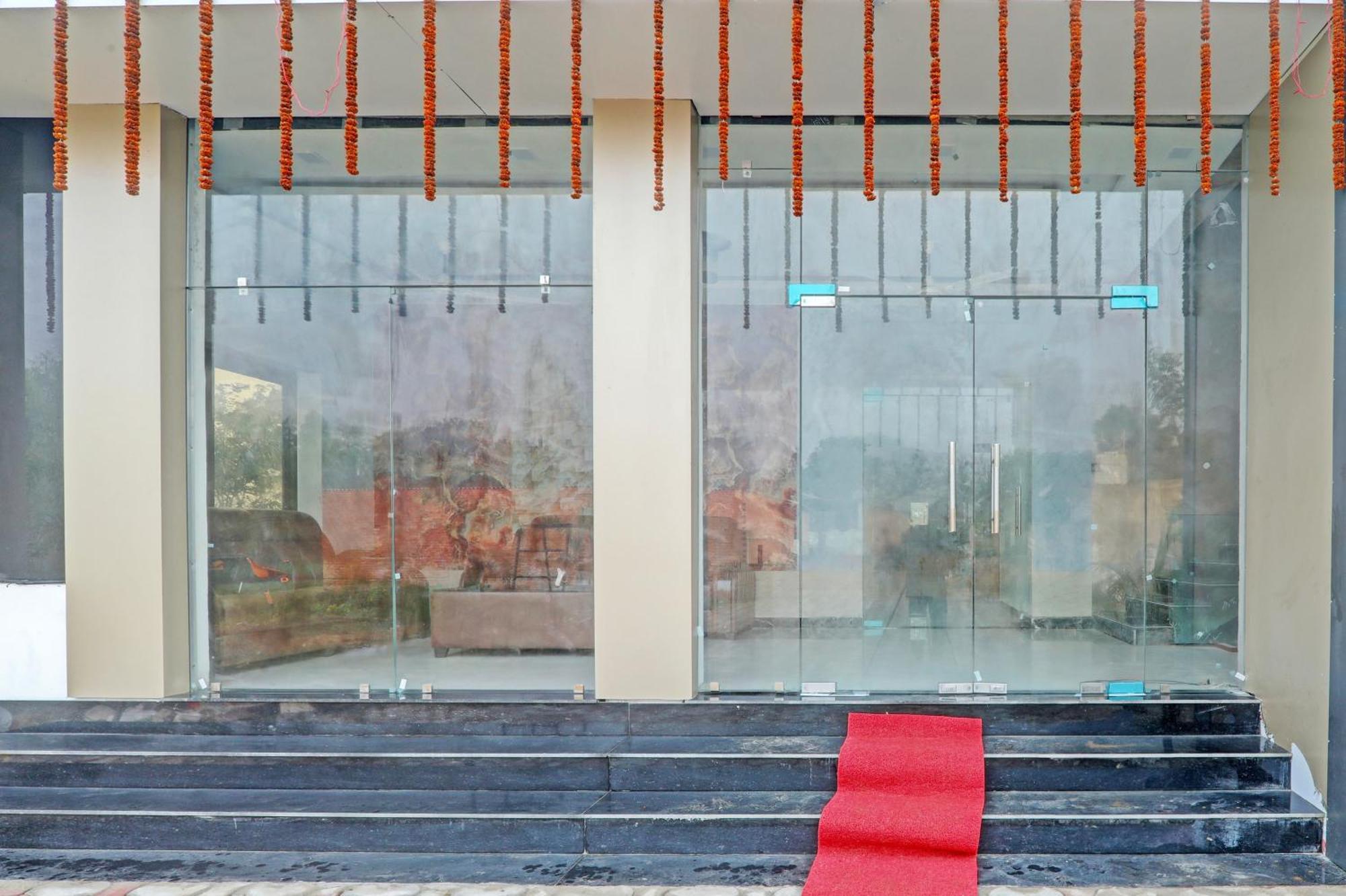 Hotel O Awadh International Bela Pratapgarh Екстериор снимка